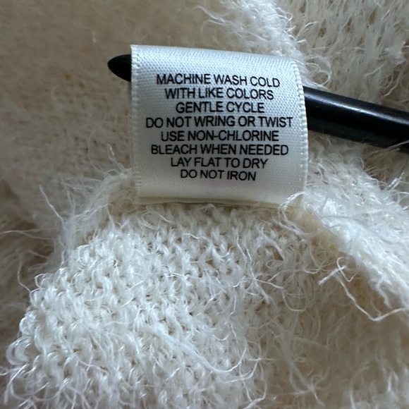 Dress Size L - Picture 5 of 6